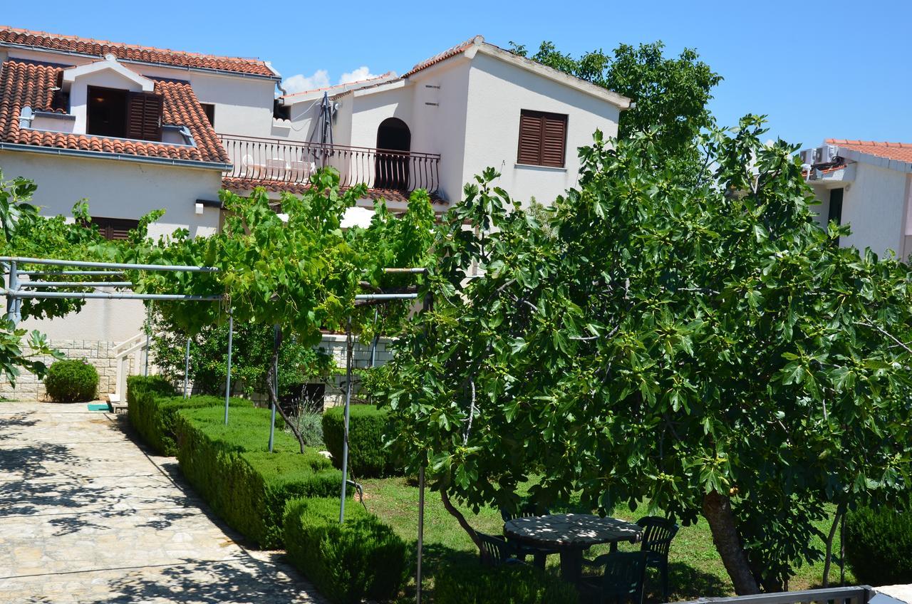 Apartments Dara Rogoznica  Εξωτερικό φωτογραφία