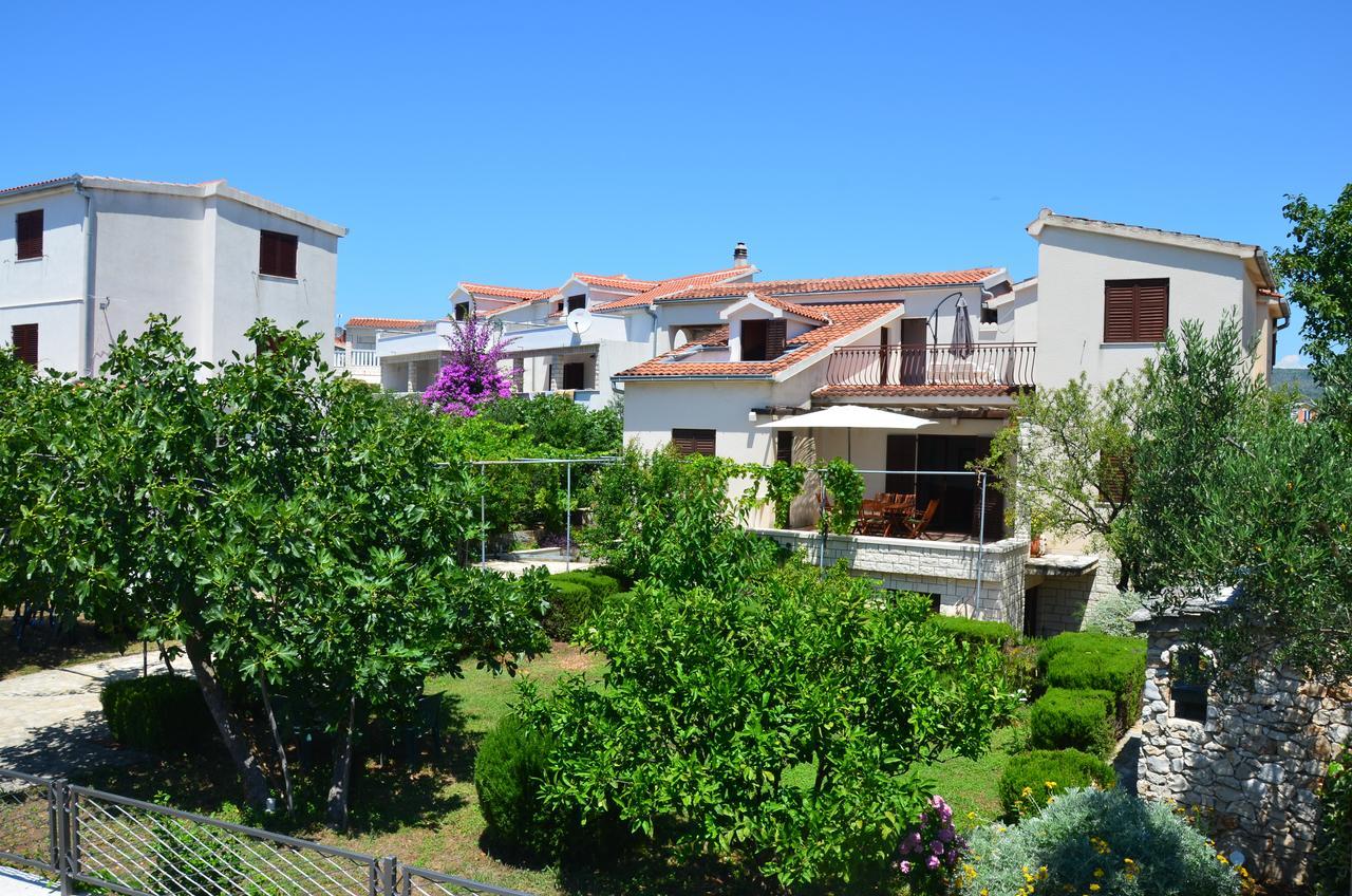 Apartments Dara Rogoznica  Εξωτερικό φωτογραφία